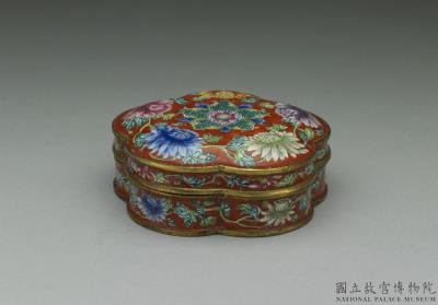 图片[2]-Copper-body painted enamel box, Qing dynasty, Qianlong reign (1736-1795)-China Archive